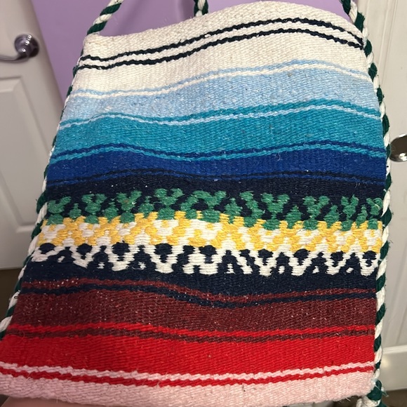 Roco Indian Blanket Crossbody Tote Made in Mexico - Picture 2 of 4